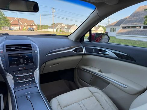 Used 2015 Lincoln MKZ AWD w/ Equipment Group 101A Select image 31