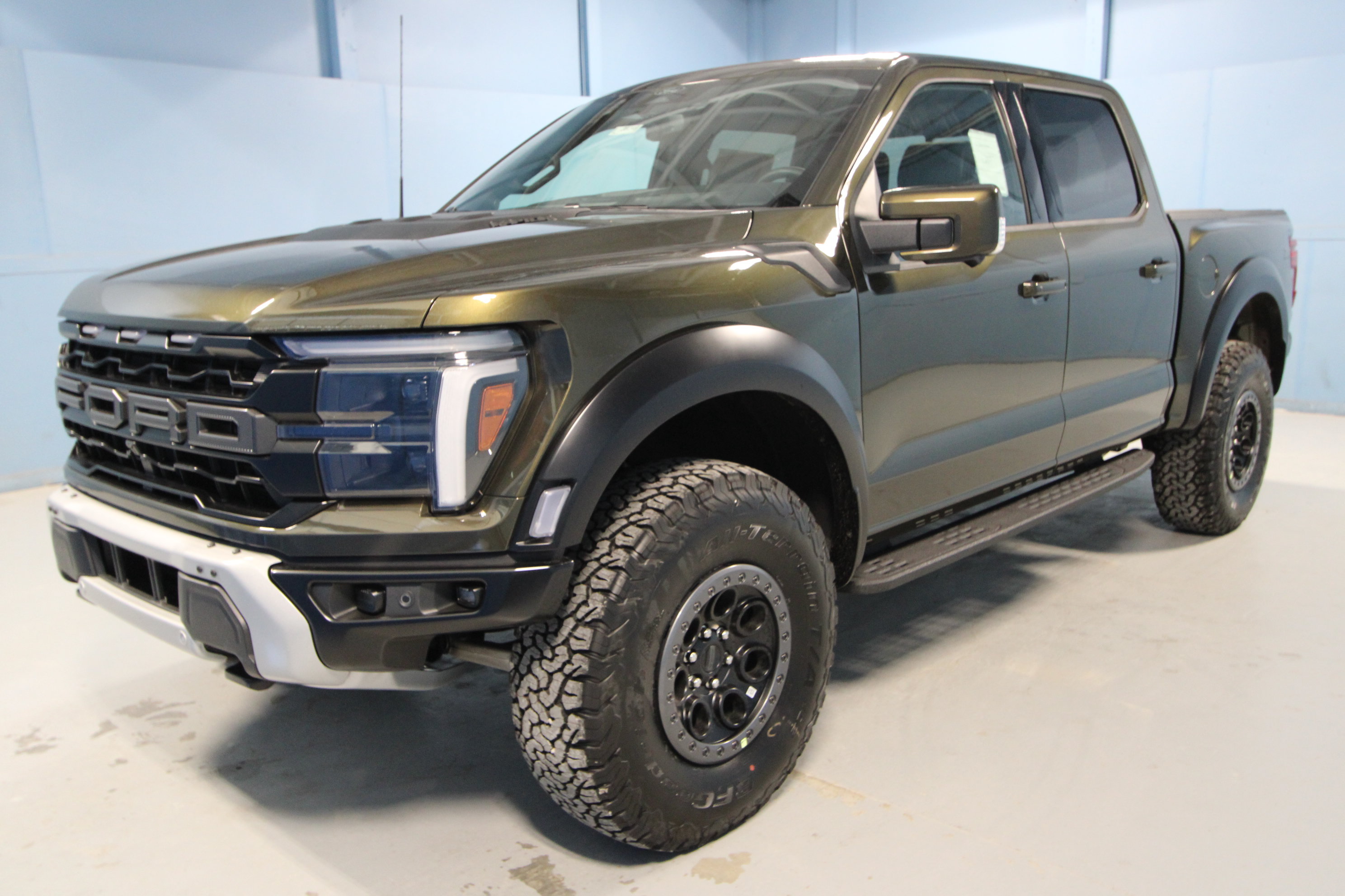 New 2026 Ford F150 Raptor AWD/4WD image 32