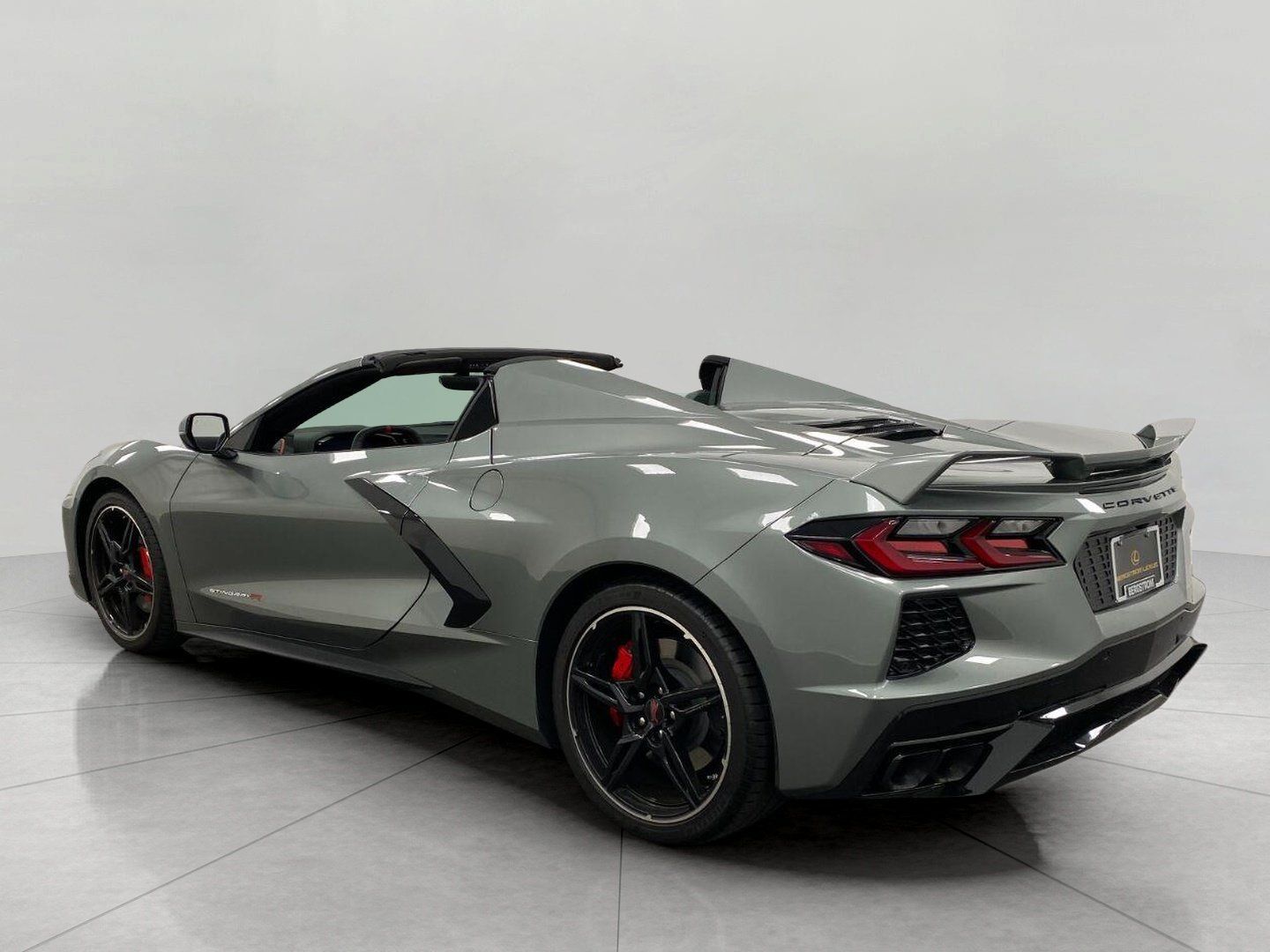 Used 2023 Chevrolet Corvette Stingray Preferred Conv w/ Z51 Performance Package RWD image 8
