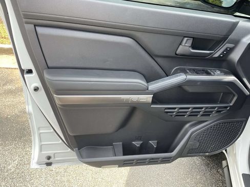 Used 2025 Toyota 4Runner TRD Sport Premium AWD/4WD image 11