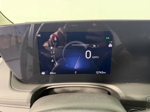 Used 2024 Buick Encore GX Preferred FWD image 20