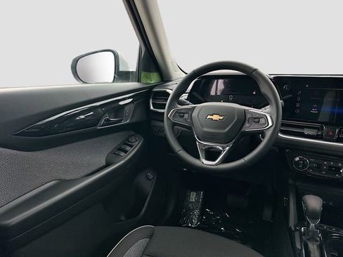 New 2026 Chevrolet TrailBlazer LT w/ Convenience Package image 23