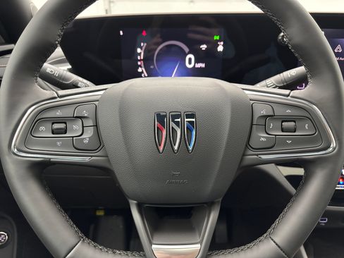 New 2026 Buick Envista Sport Touring FWD image 19