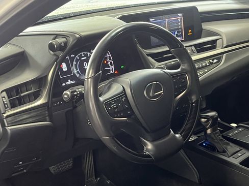Used 2021 Lexus ES 350 w/ Premium Package FWD image 14