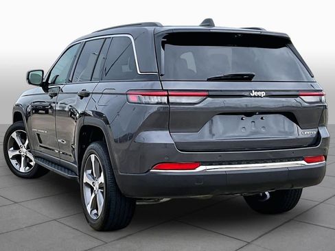 Used 2024 Jeep Grand Cherokee Limited w/ Luxury Tech Group II RWD image 15
