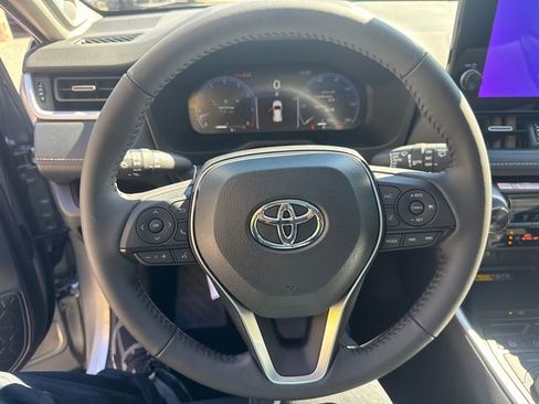 New 2025 Toyota RAV4 Limited image 28