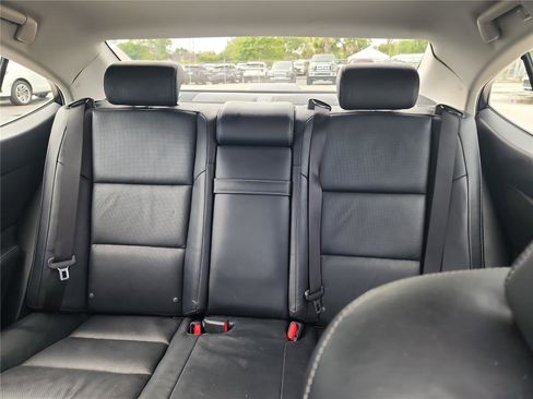 Used 2014 Lexus ES 350 w/ Luxury Package FWD image 18