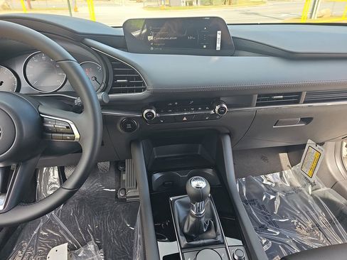 New 2026 MAZDA MAZDA3 2.5 S Hatchback w/ Premium Pkg FWD image 21