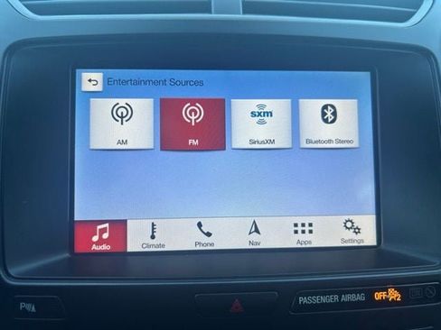 Used 2019 Ford Explorer XLT w/ Equipment Group 202A AWD/4WD image 33
