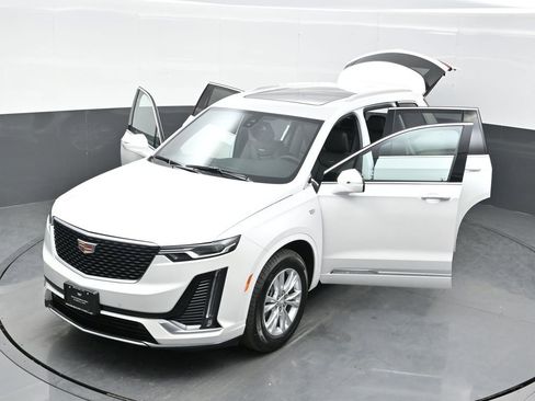 New 2025 Cadillac XT6 Luxury w/ LPO, Floor Liner Package image 35