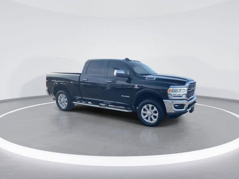 Used 2022 RAM 3500 Laramie image 2