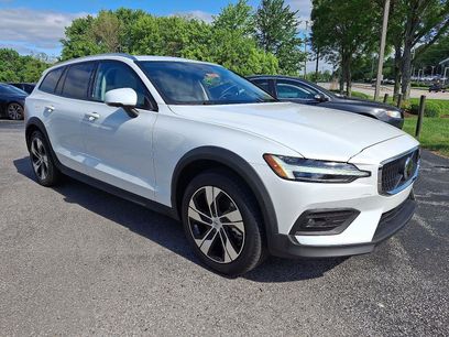 Certified 2024 Volvo V60 B5 Cross Country Plus