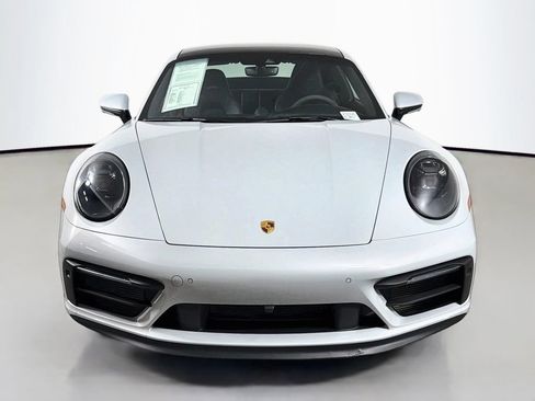 Used 2023 Porsche 911 Carrera GTS RWD image 2