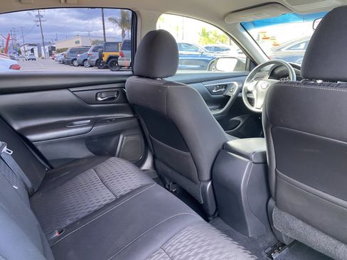 Used 2017 Nissan Altima 2.5 S w/ Power Driver Seat Package FWD image 22