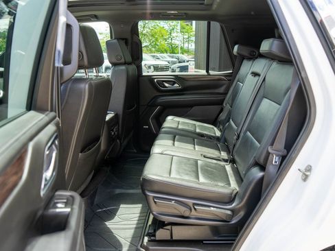 Used 2021 Chevrolet Tahoe LT w/ LT Signature Plus Package AWD/4WD image 14