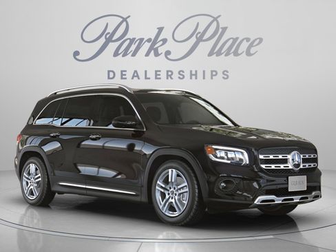 Certified 2020 Mercedes-Benz GLB 250 image 32