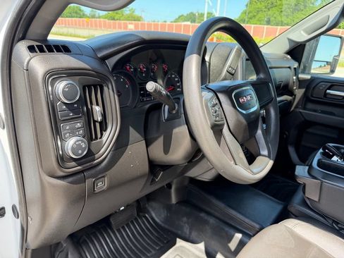 Used 2024 GMC Sierra 2500 Pro w/ Fleet Convenience Package AWD/4WD image 24