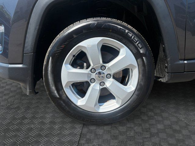 Used 2019 Jeep Compass Latitude AWD/4WD image 14