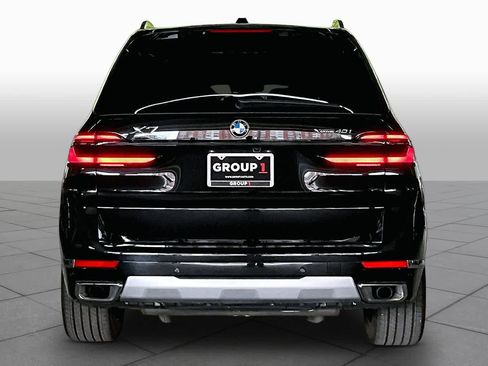 Certified 2026 BMW X7 xDrive40i AWD/4WD image 4