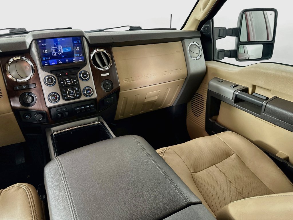 Used 2015 Ford F350 Lariat w/ Lariat Ultimate Package AWD/4WD image 24