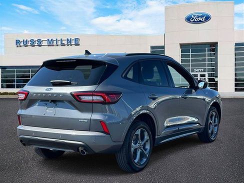 Used 2024 Ford Escape ST-Line w/ Tech Pack #1 image 4