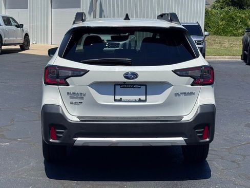 Used 2022 Subaru Outback Limited w/ Popular Package #2 AWD/4WD image 32