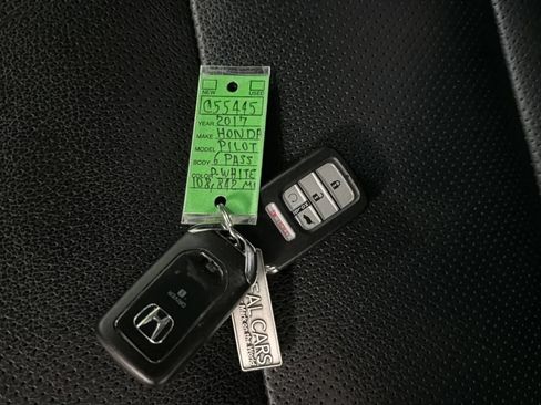 Used 2017 Honda Pilot Elite image 31