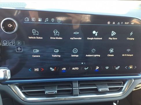 New 2026 Chevrolet Equinox EV LT image 11