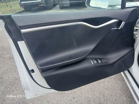 Used 2017 Tesla Model S 75 image 10