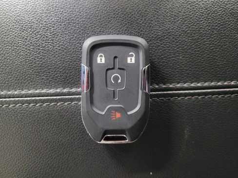 Used 2020 GMC Terrain SLT image 32