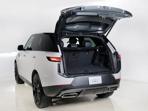New 2026 Land Rover Range Rover Sport SE AWD/4WD image 29
