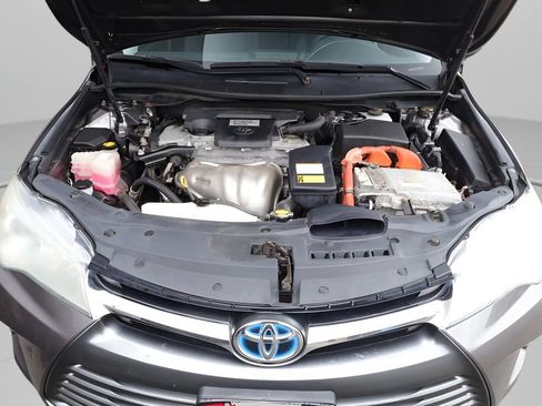 Used 2015 Toyota Camry LE FWD image 9