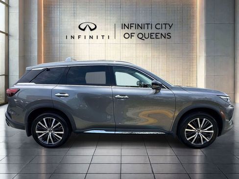 Used 2022 INFINITI QX60 Sensory w/ Vision Package AWD/4WD image 2