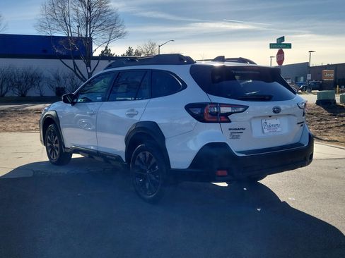 Used 2025 Subaru Outback Onyx Edition XT w/ Popular Package #2 image 3