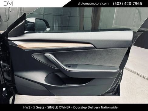 Used 2023 Tesla Model 3 Standard Range RWD image 27