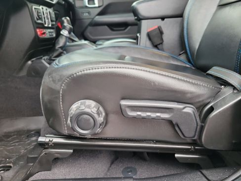 Used 2021 Jeep Wrangler Unlimited Rubicon 4xe w/ Cold Weather Group image 13