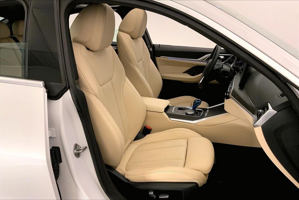 Certified 2023 BMW i4 eDrive35 RWD image 6