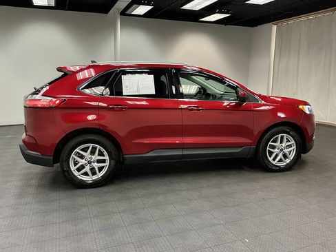 Used 2022 Ford Edge SEL w/ Convenience Package AWD/4WD image 6