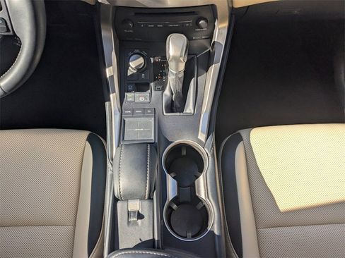 Used 2015 Lexus NX 200t FWD image 4