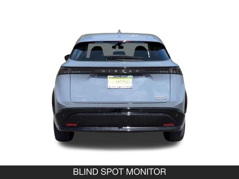 Used 2023 Nissan Ariya AWD image 9