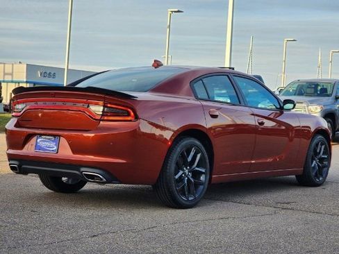 Used 2023 Dodge Charger SXT w/ Plus Group RWD image 15