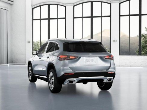 Certified 2025 Mercedes-Benz GLA 250 image 26