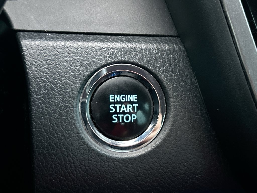 Used 2022 Toyota Camry XSE w/ Navigation Package FWD image 19