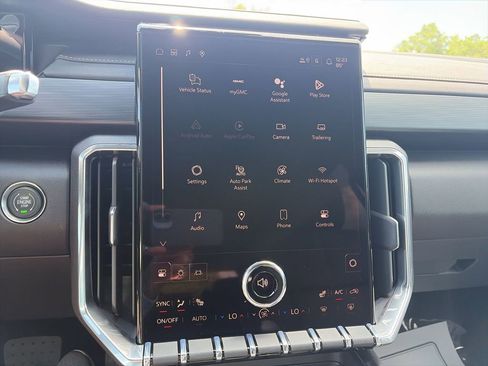 New 2026 GMC Acadia Elevation image 22