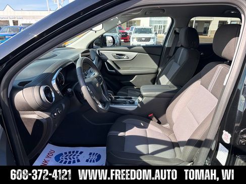 Used 2025 Chevrolet Blazer LT AWD/4WD image 9