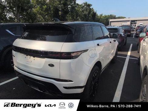 Used 2023 Land Rover Range Rover Evoque R-Dynamic S AWD/4WD image 11