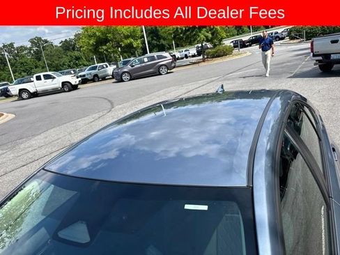 Used 2025 Toyota Corolla LE FWD image 8