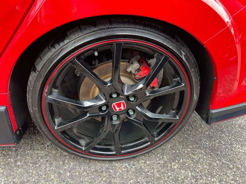 Used 2021 Honda Civic Type R image 8