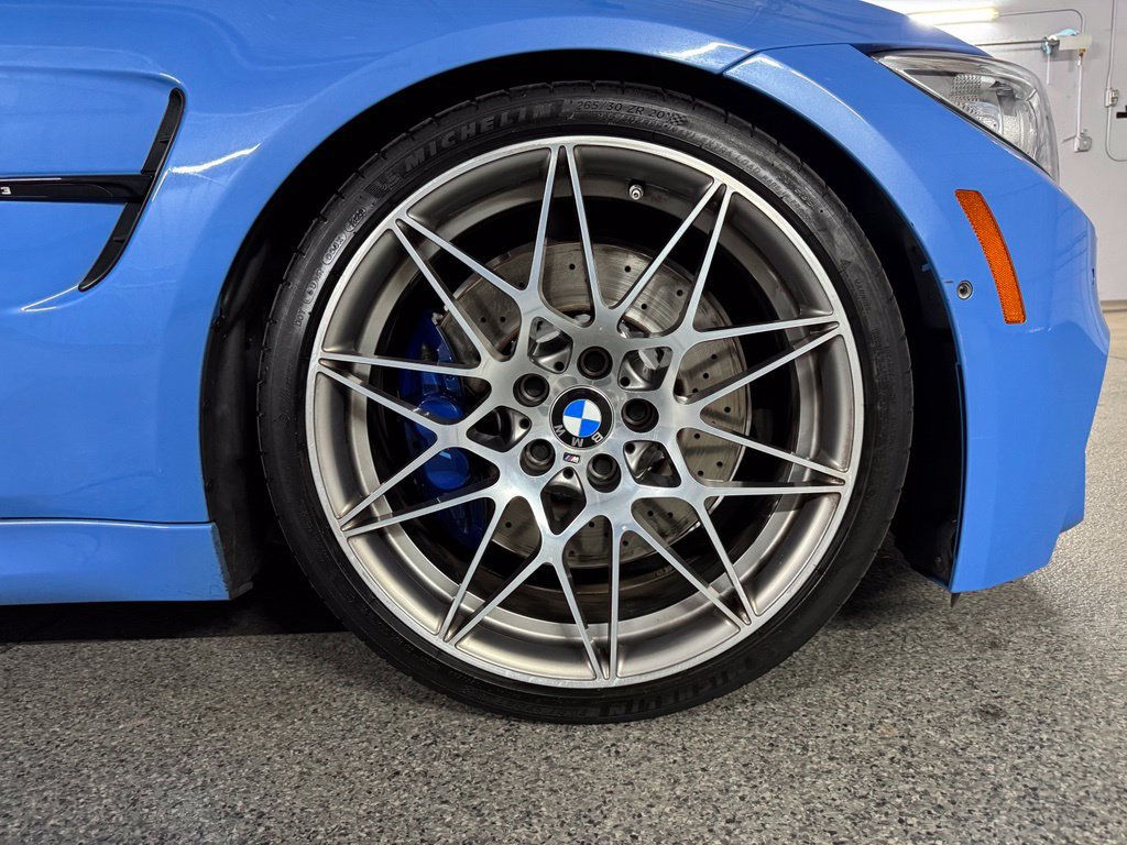 Used 2017 BMW M3 RWD image 4