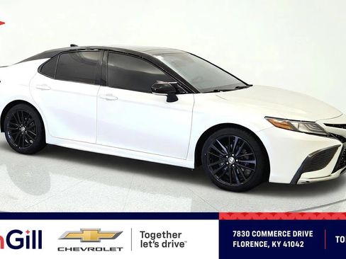 Used 2021 Toyota Camry XSE FWD image 1